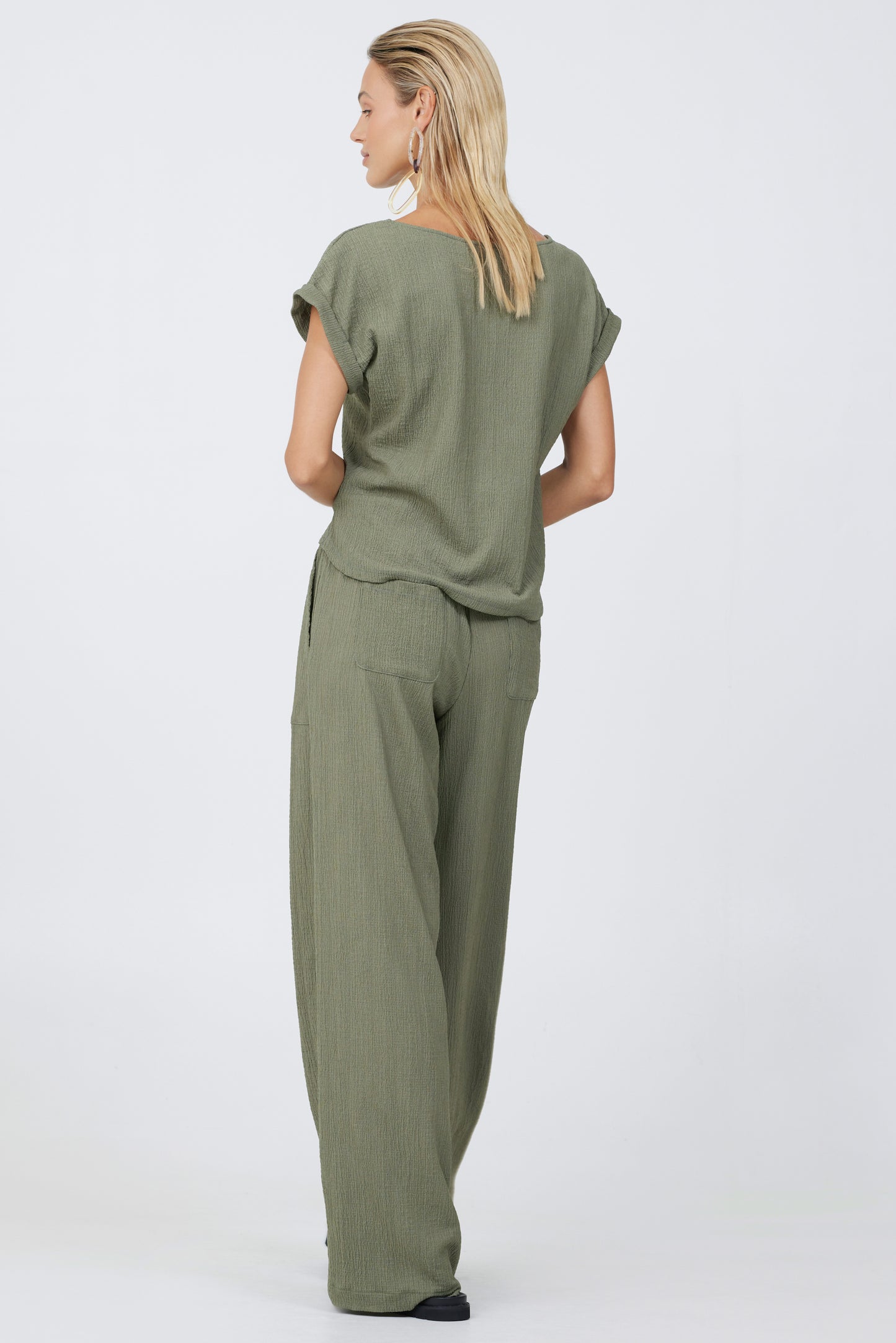 NAOMI PANT