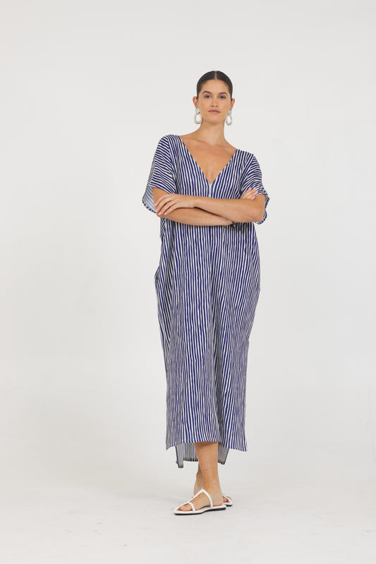 A Crinkle Texture Maxi Dress