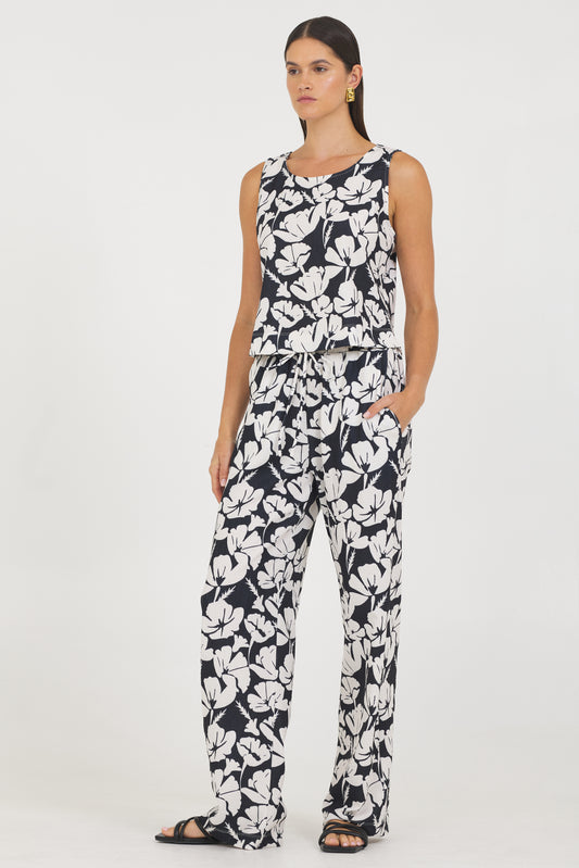 A Crinkle Texture Tank