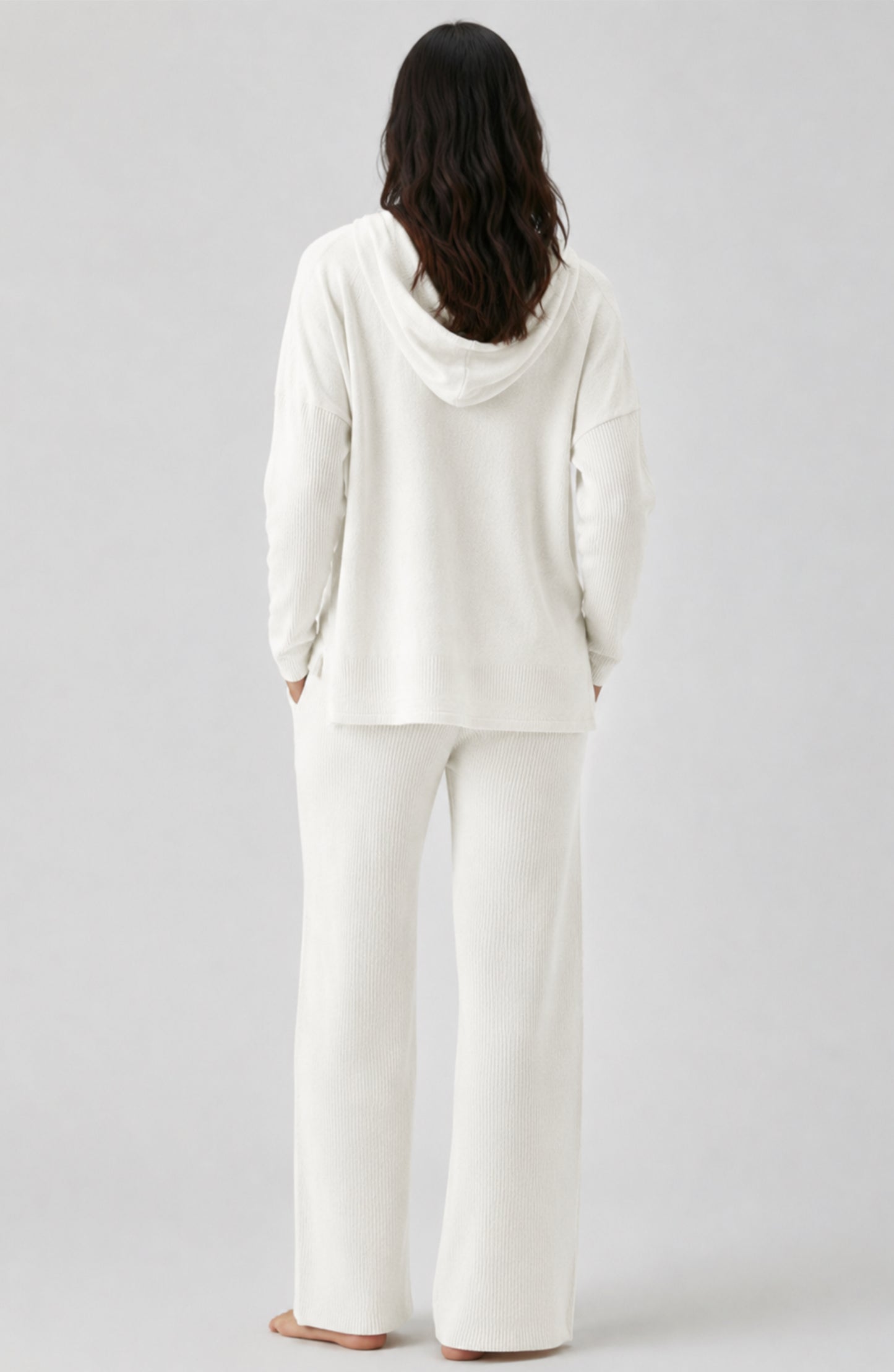 TIEGAN HOODIE