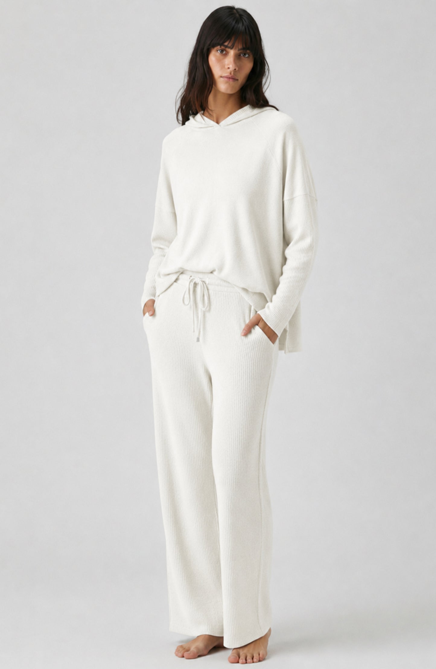 TIEGAN HOODIE