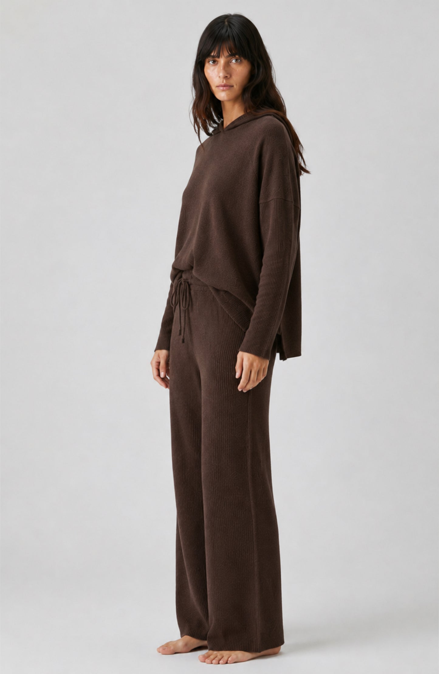 TIEGAN HOODIE