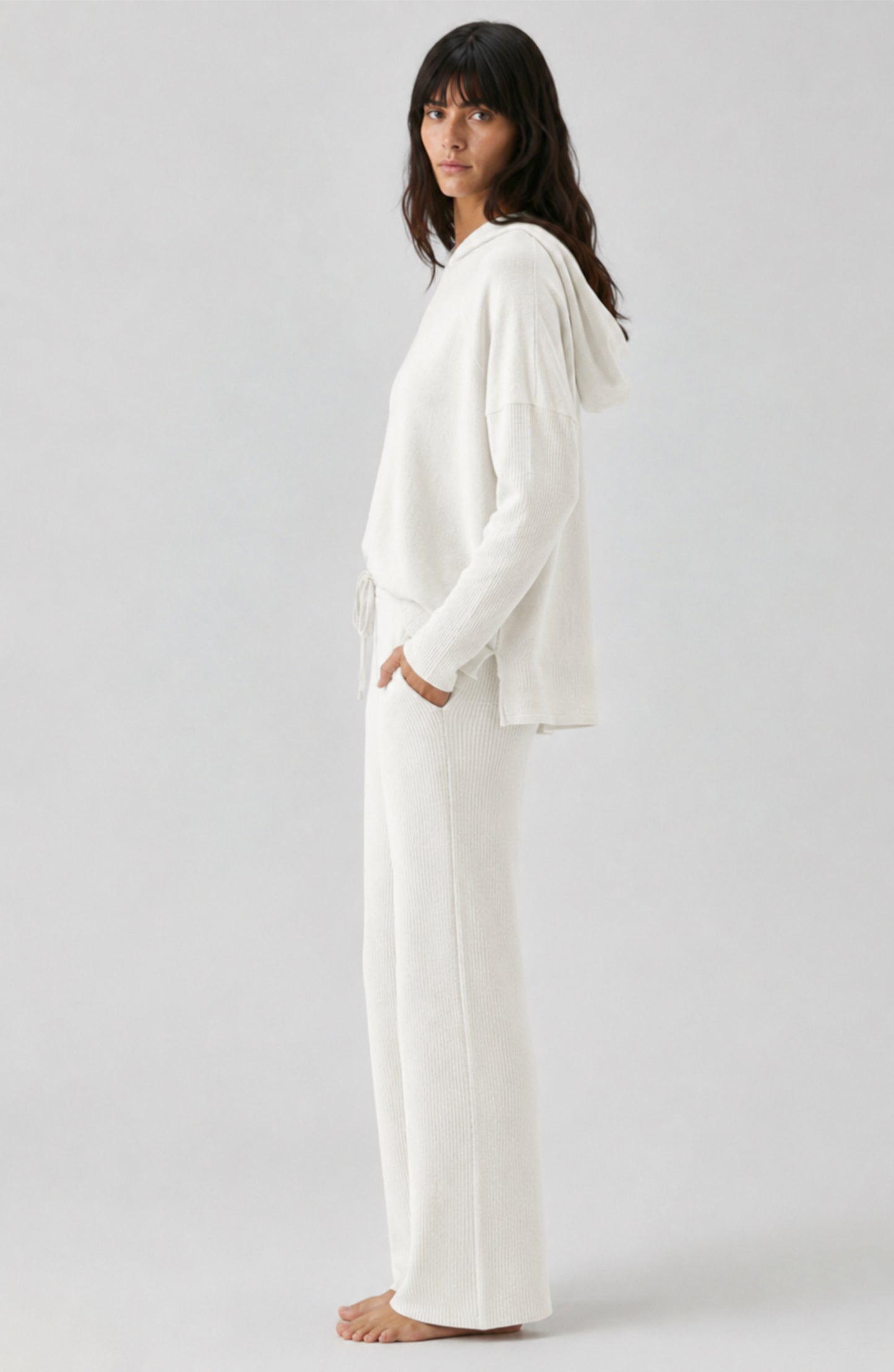 TIEGAN HOODIE